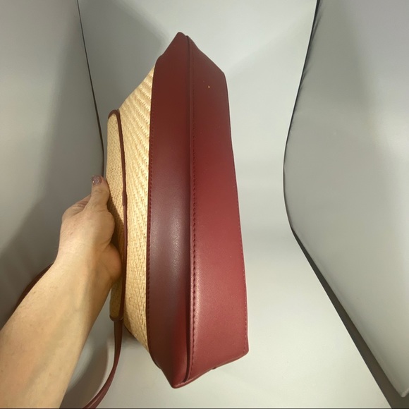 Handbag - Picture 7 of 8